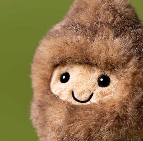 Jellycat Amuseables Peanut Yeti Outfit